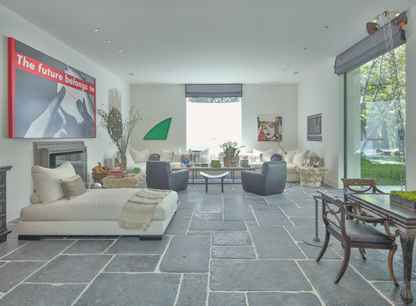 Home decorations by Liechtenstein and Barbara Kruger