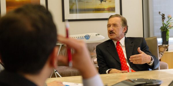 Udvar-Házy in the middle of a discussion