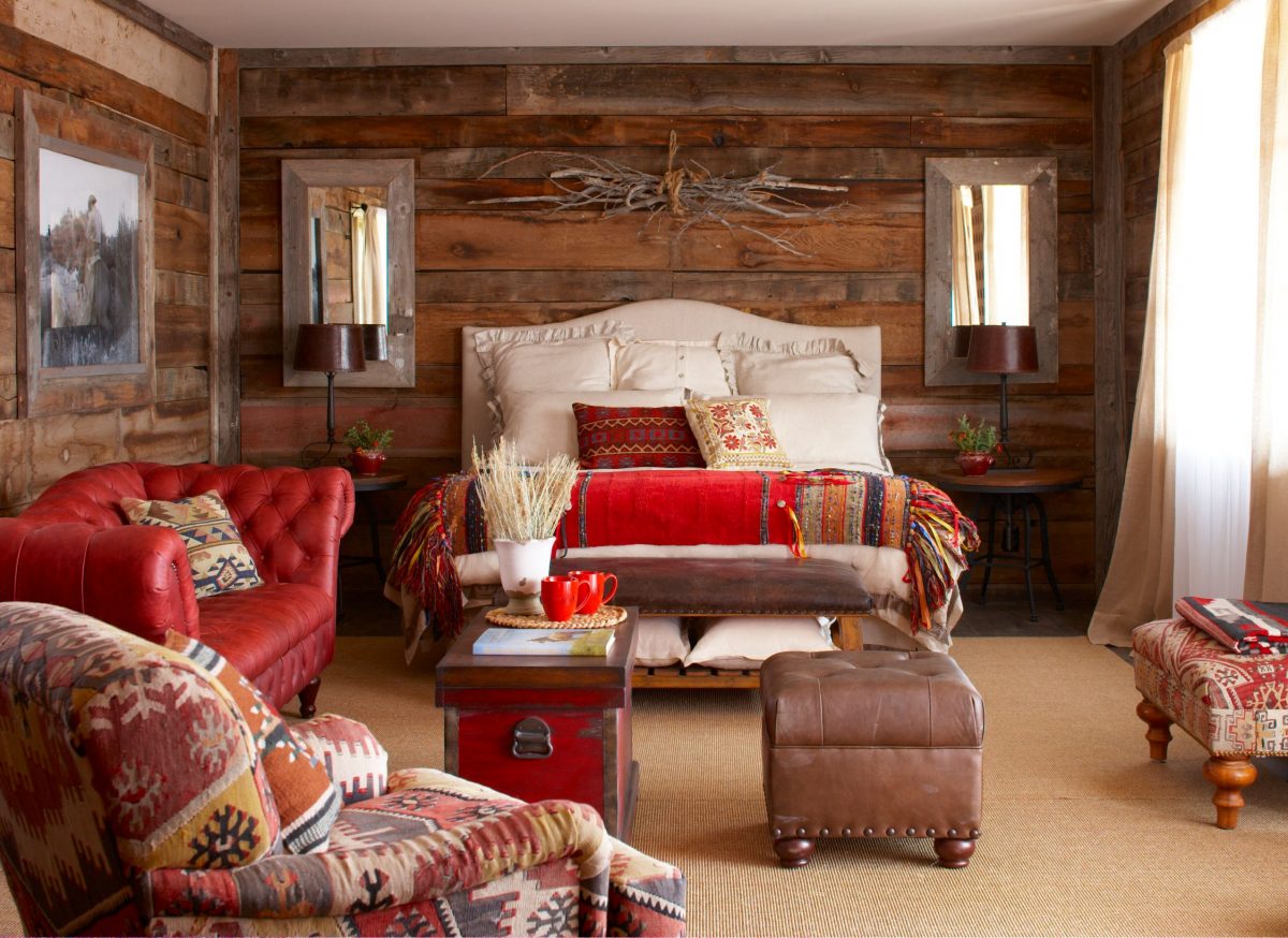 Accomodations include 10 free-standing cottages, which with their own design scheme inspired by the American Southwest