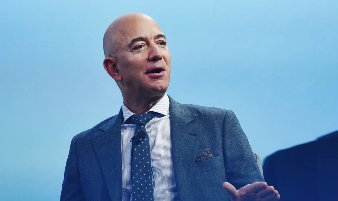 How Jeff Bezos Skyrocketed Amazon’s Growth with a “Day 1” Mindset